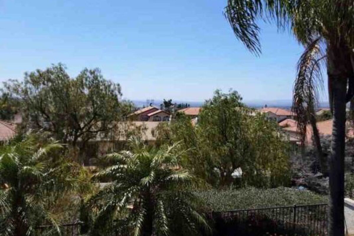 Anaheim dscr loan — subject property photo 9
