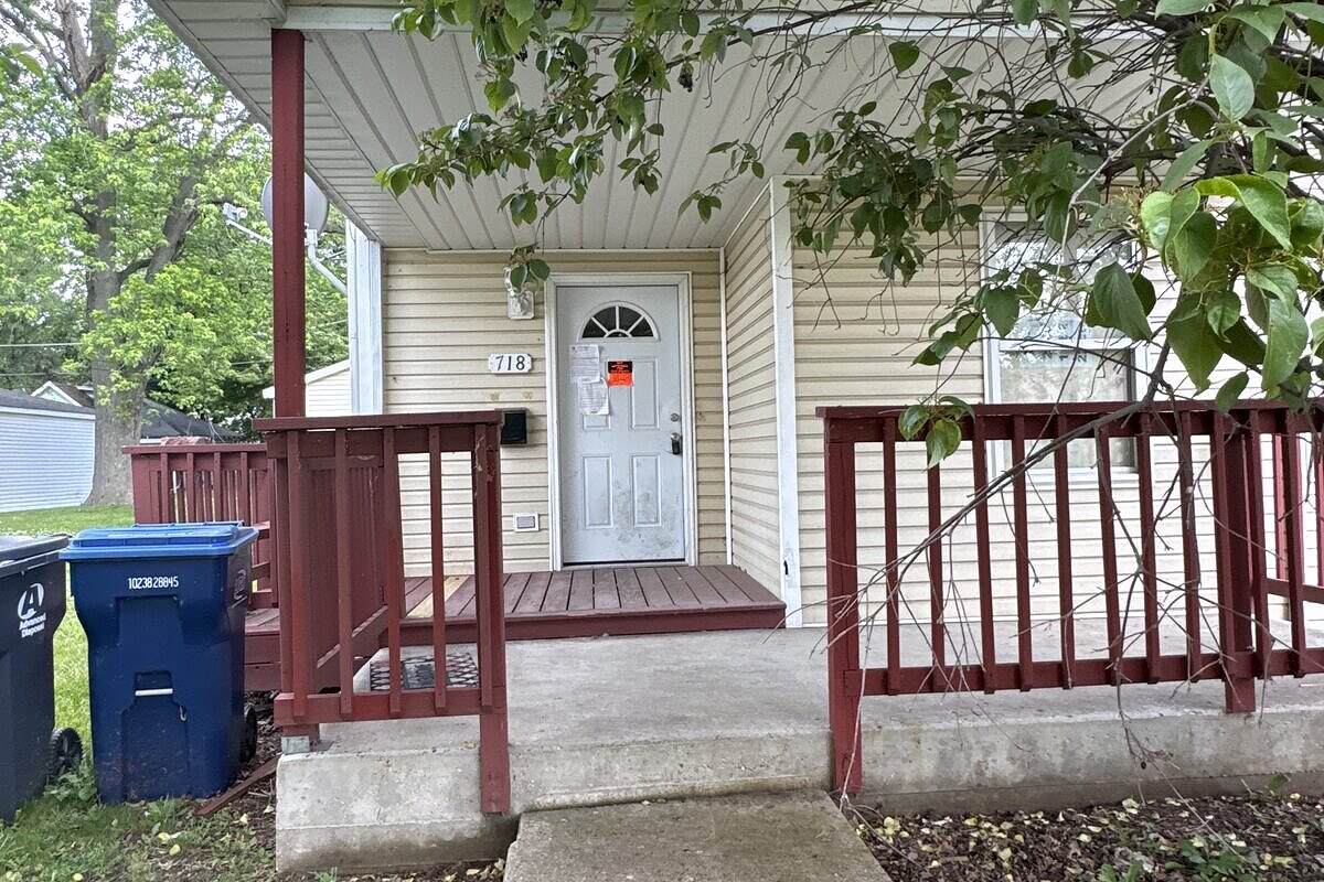 Waukegan fix and flip loan — subject property photo 1