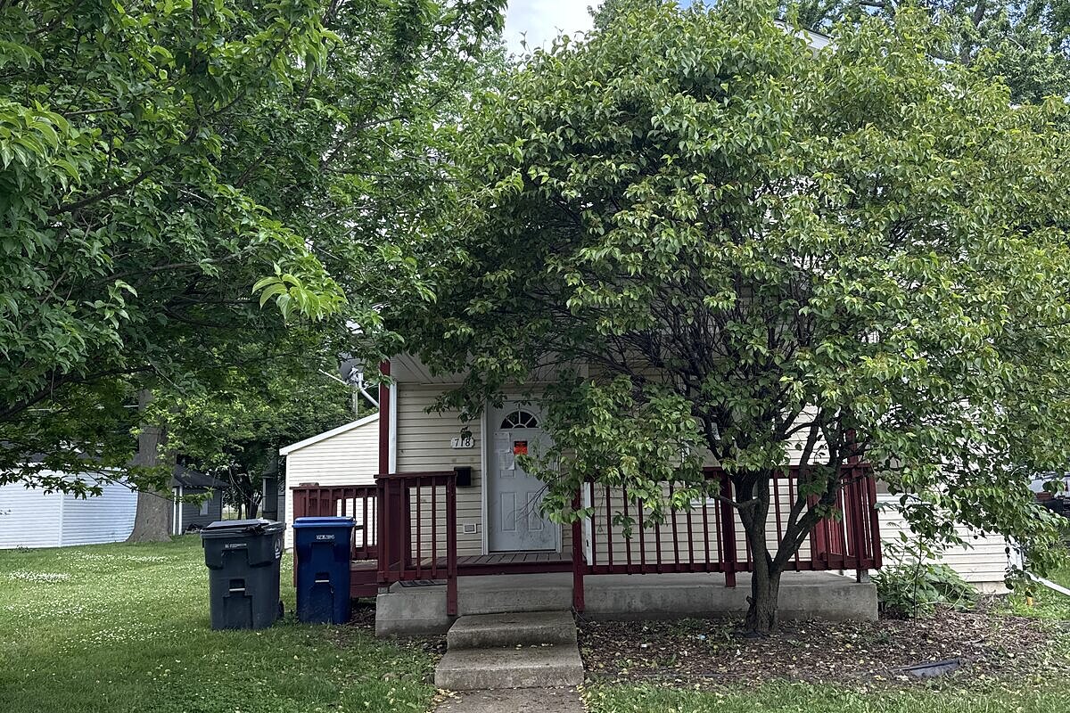 Waukegan fix and flip loan — subject property photo 2