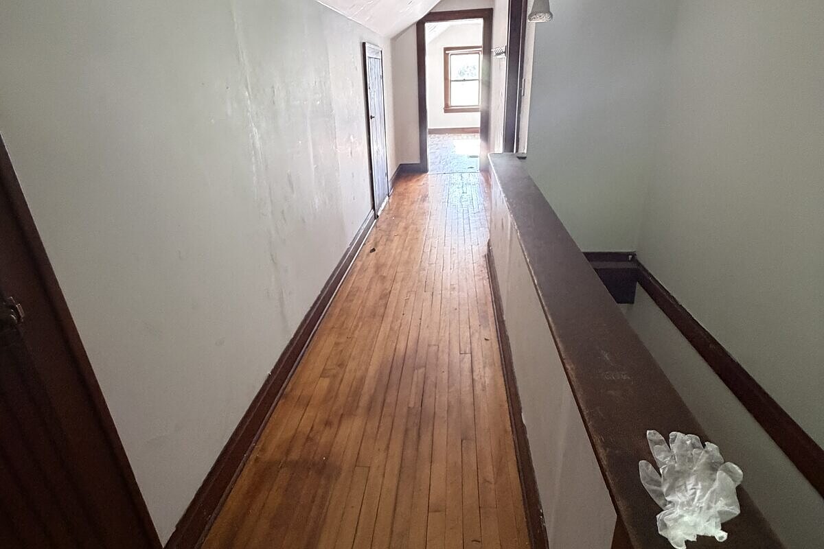 Minneapolis fix and flip loan — subject property photo 5
