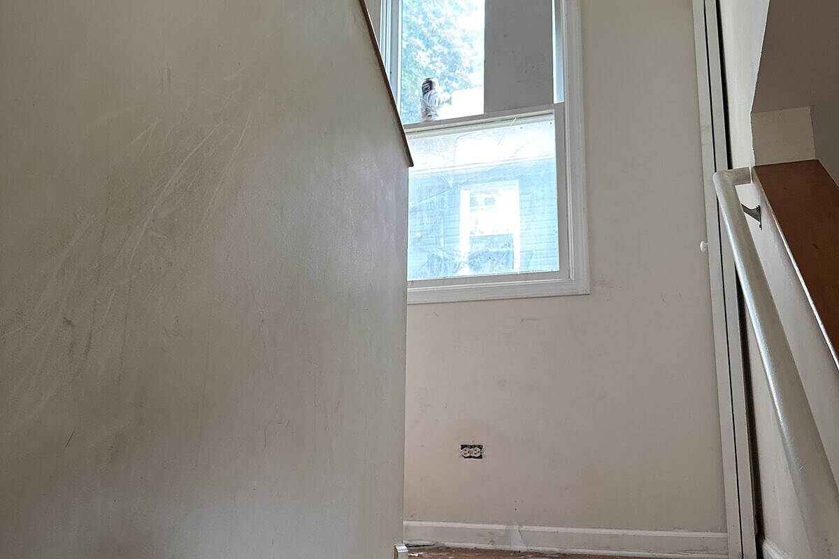 Waukegan fix and flip loan — subject property photo 5