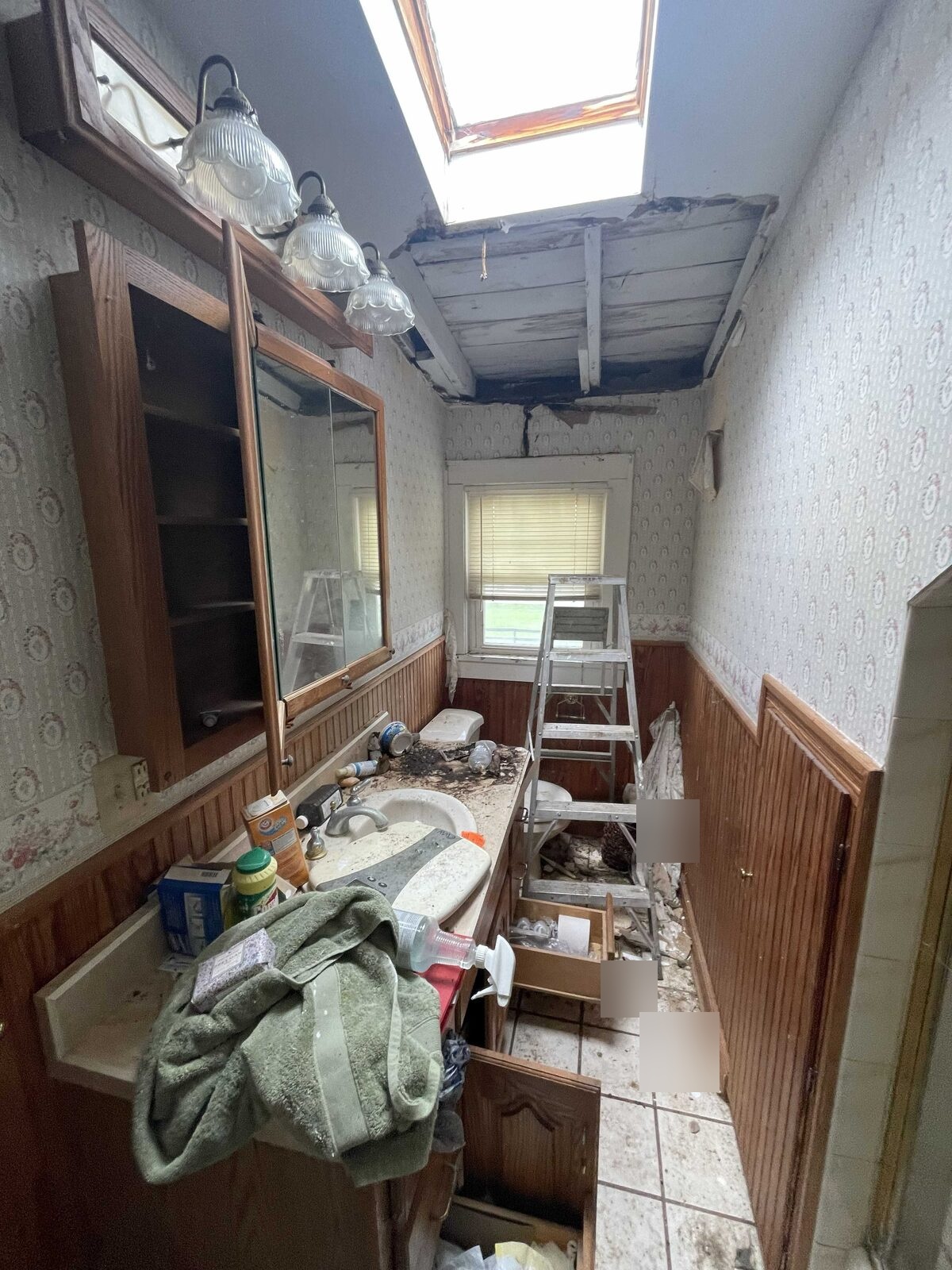 Goshen fix and flip loan — subject property photo 1