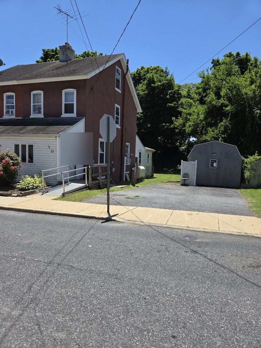Brookhaven fix and flip loan — subject property photo 3