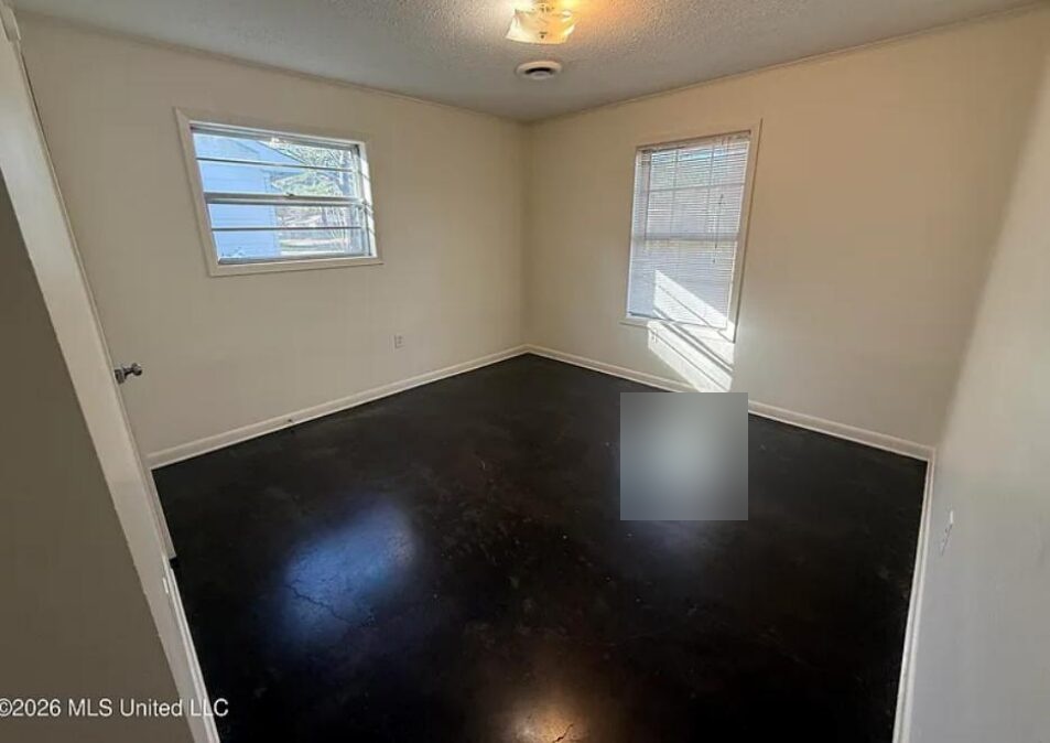 Jackson fix and flip loan — subject property photo 7