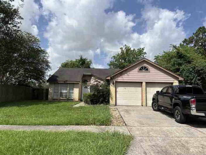 Spring dscr loan — subject property photo 1