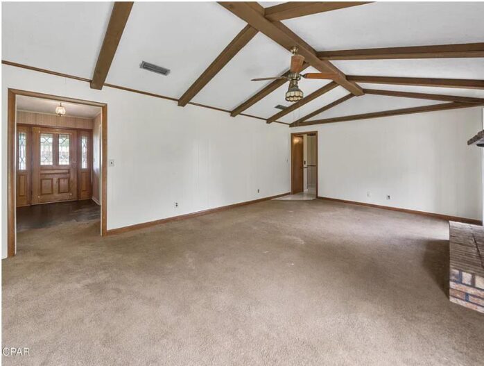 Panama City fix and flip loan — subject property photo 5