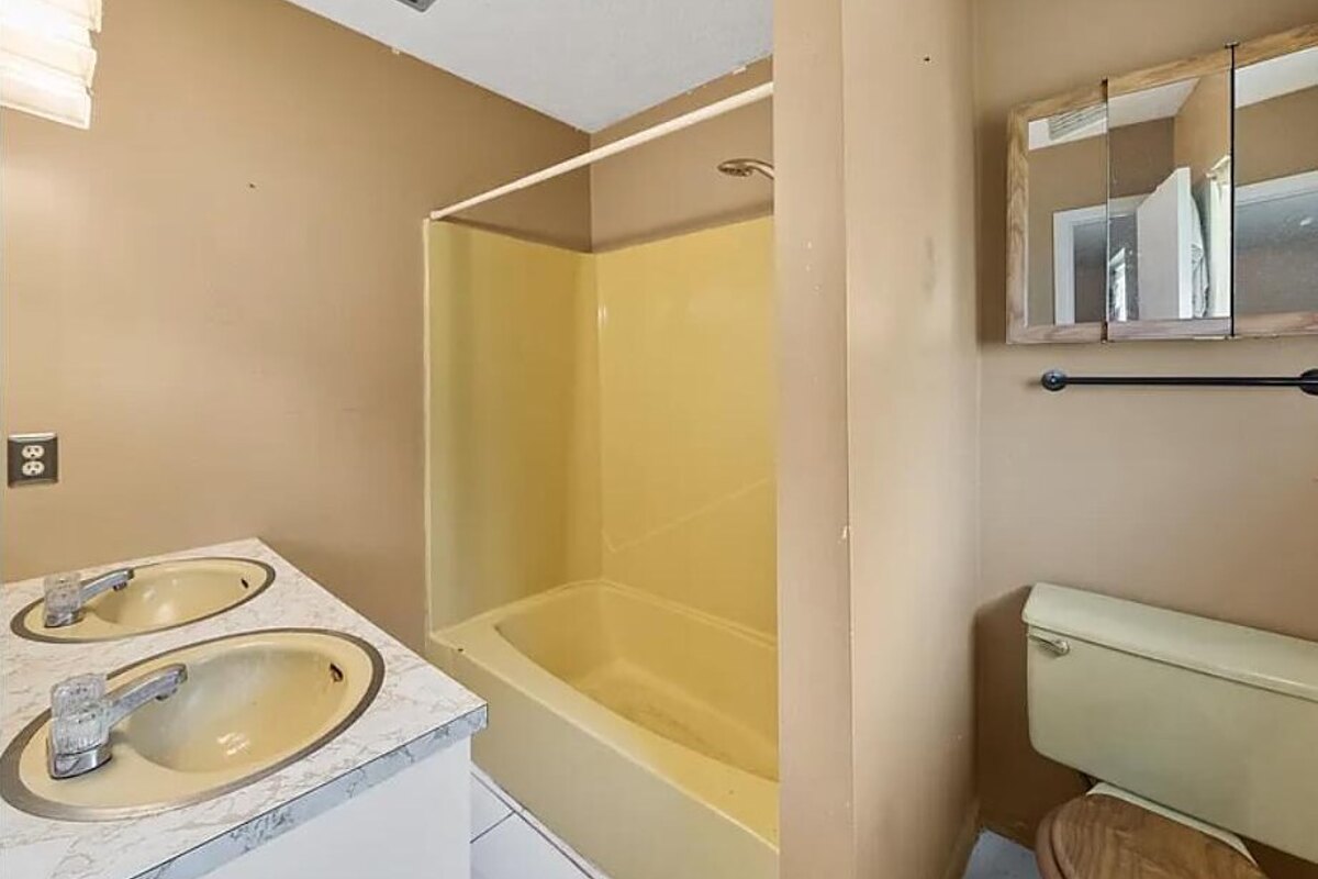 Panama City fix and flip loan — subject property photo 3