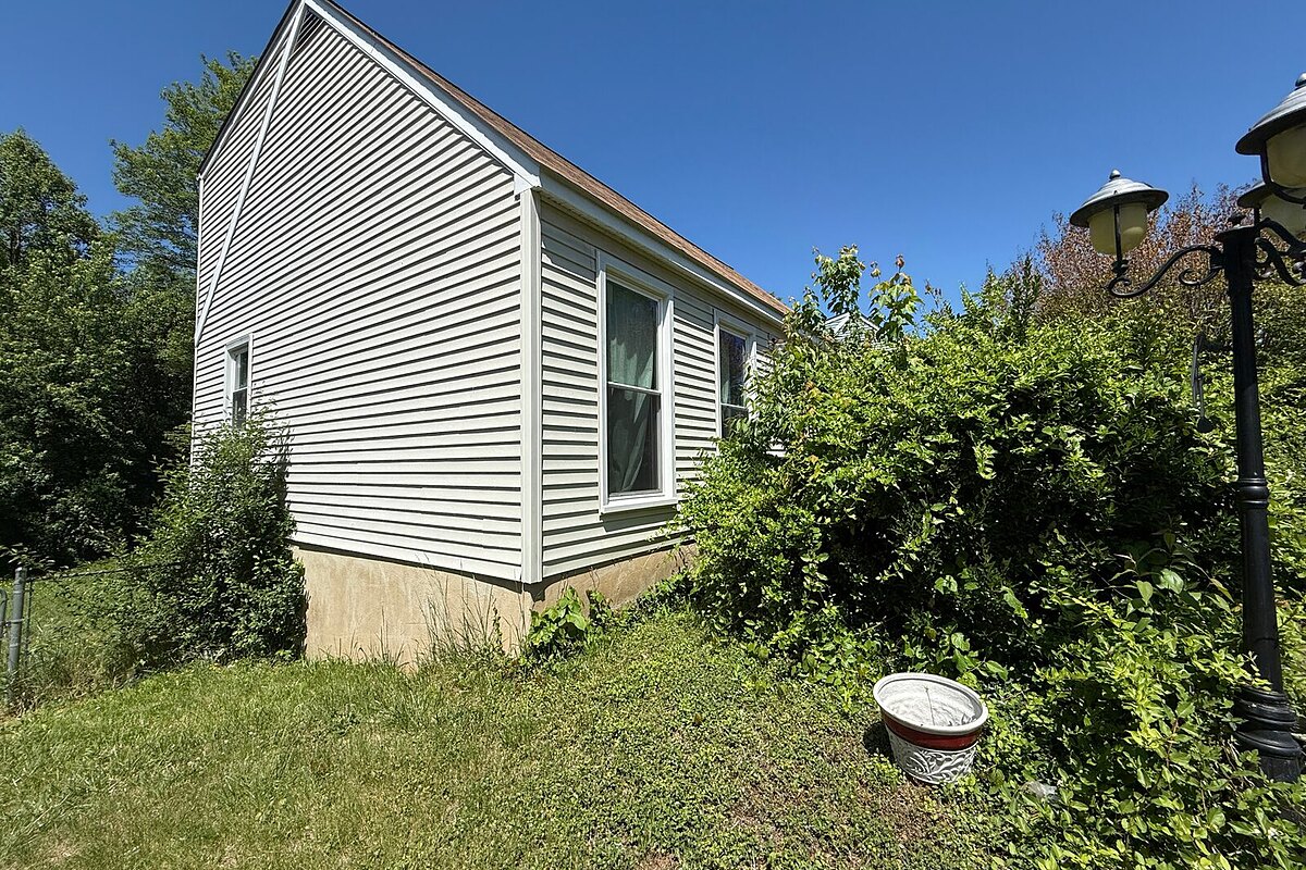 Woodbridge fix and flip loan — subject property photo 2