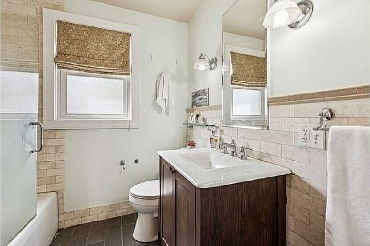 Oak Park fix and flip loan — subject property photo 5