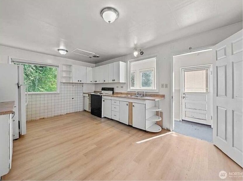 Tacoma fix and flip loan — subject property photo 5