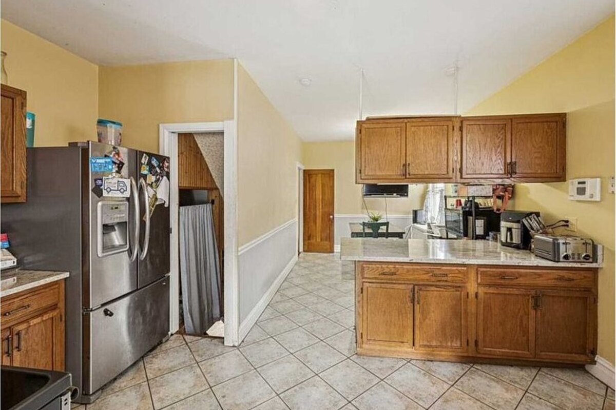 Oak Park fix and flip loan — subject property photo 9