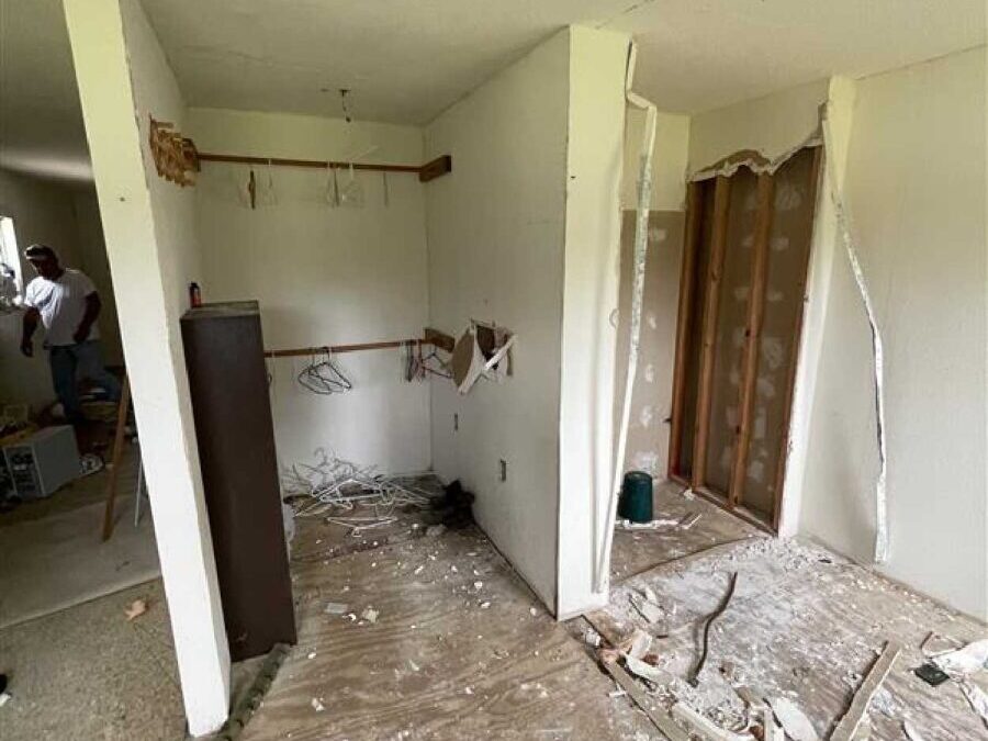 Vidor fix and flip loan — subject property photo 1