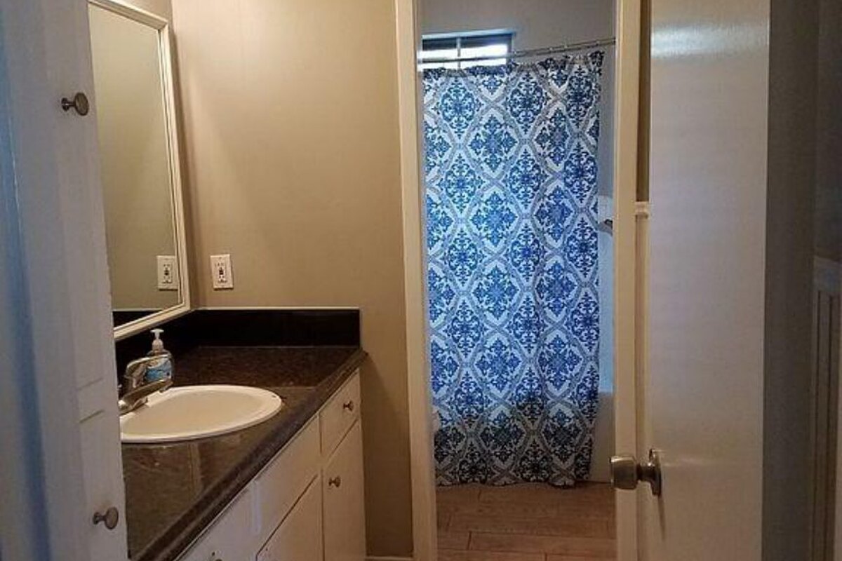 Tyler fix and flip loan — subject property photo 3