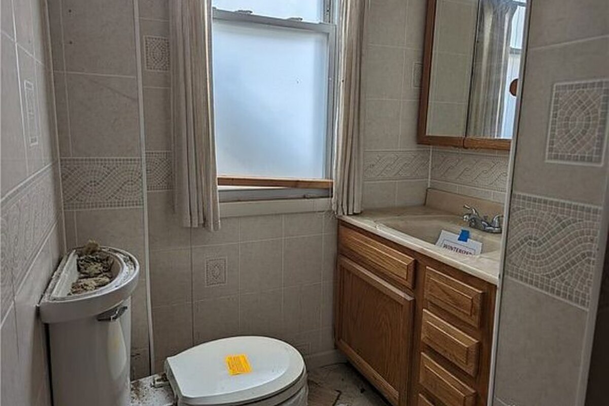 Pleasant Hill fix and flip loan — subject property photo 4