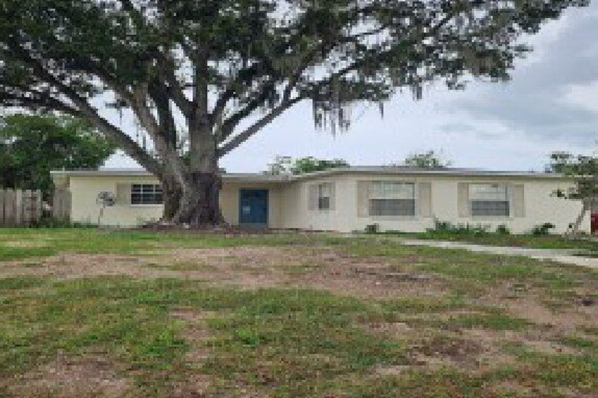 Plant City fix and flip loan — subject property photo 2