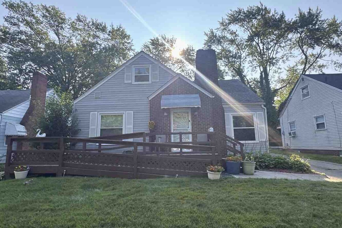 Akron dscr loan — subject property photo 1
