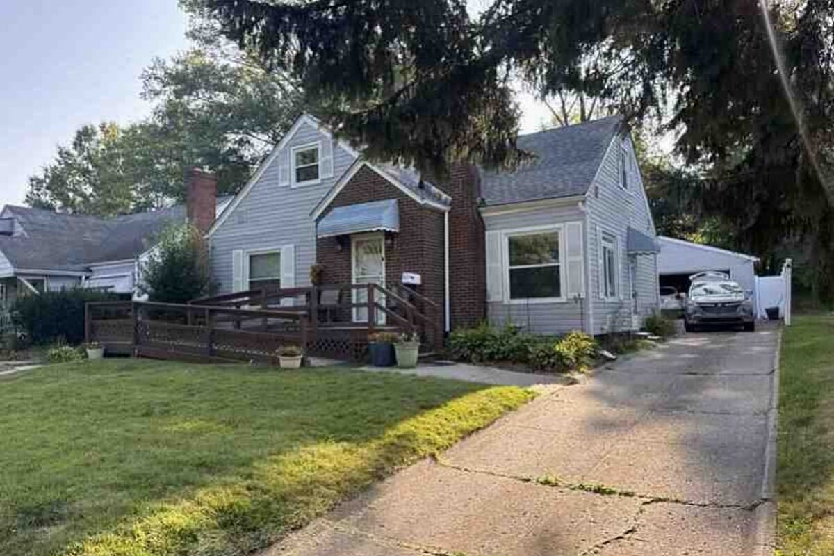 Akron dscr loan — subject property photo 9