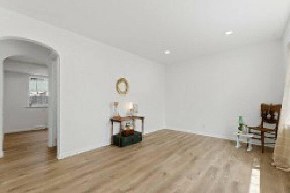Canton fix and flip loan — subject property photo 8