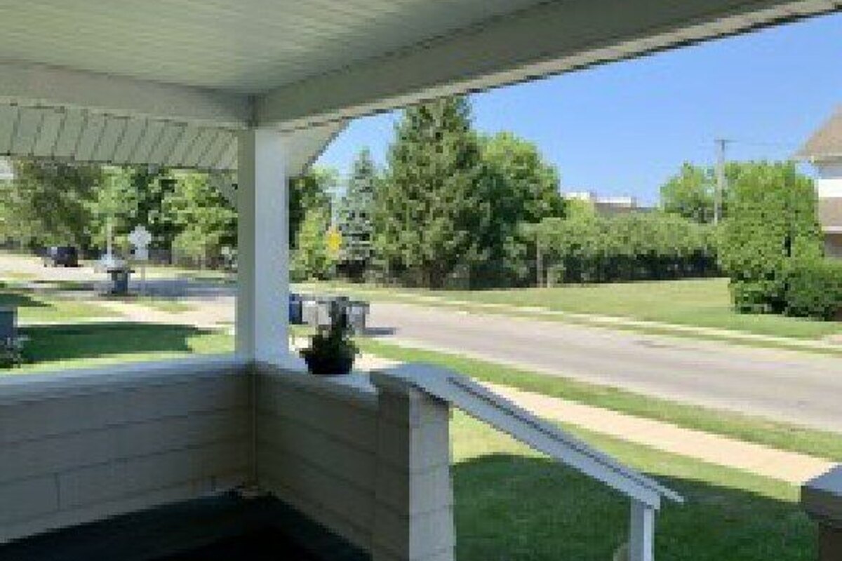 Toledo fix and flip loan — subject property photo 9