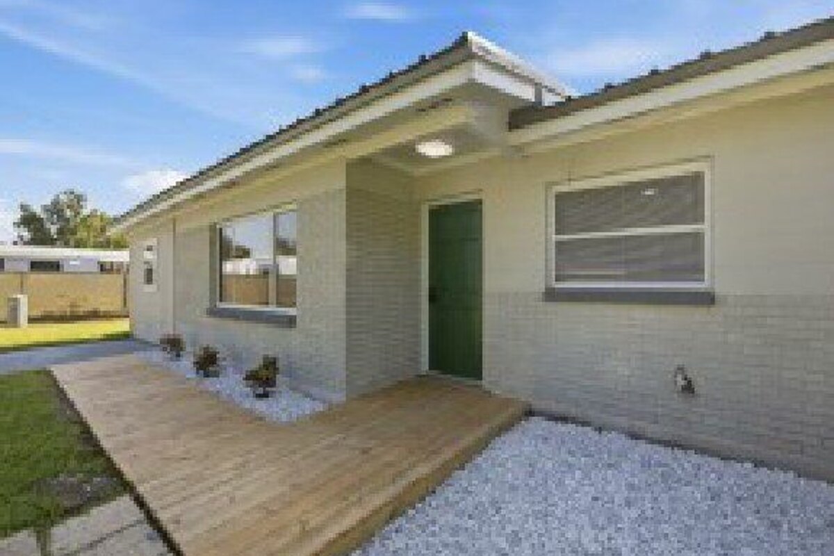 Plant City fix and flip loan — subject property photo 1