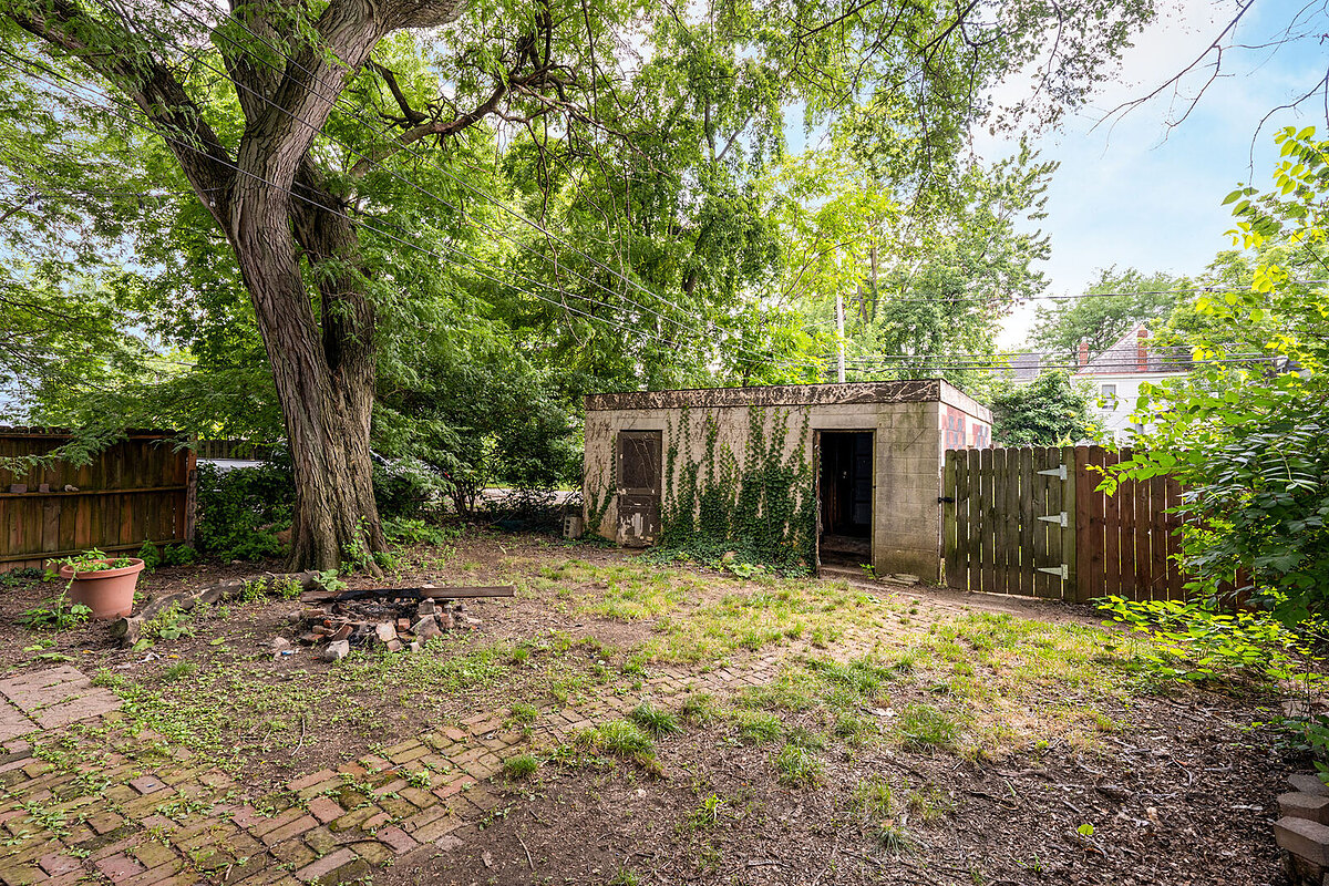 Columbus fix and flip loan — subject property photo 3