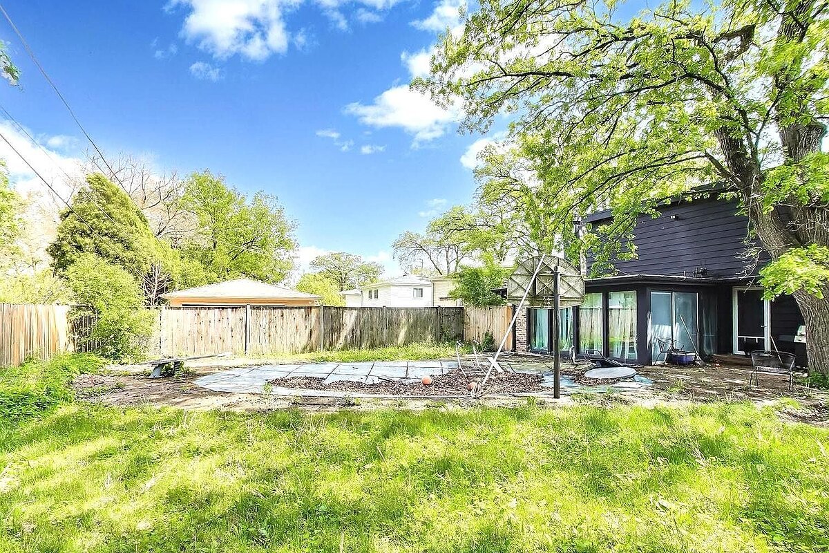 Highland Park fix and flip loan — subject property photo 5