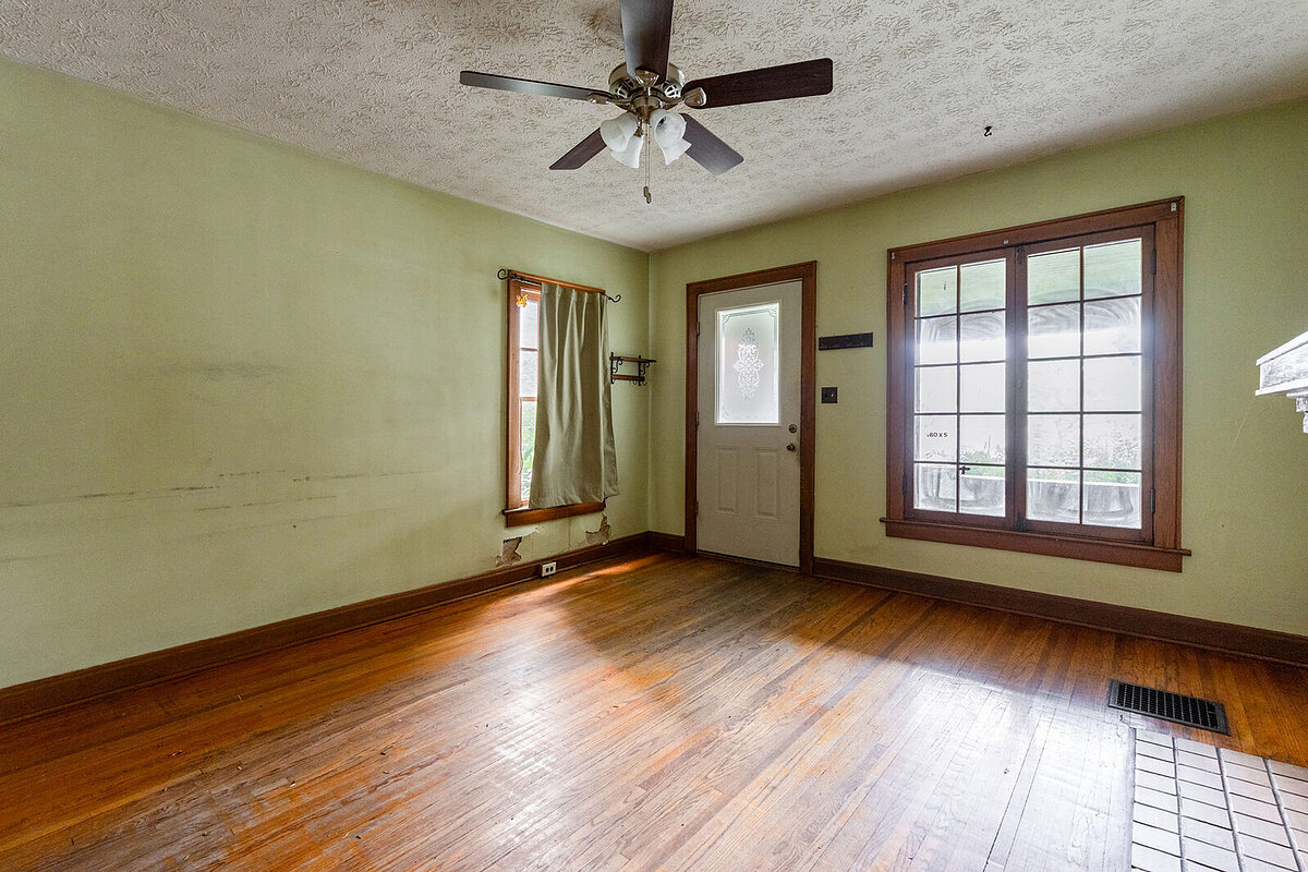 Columbus fix and flip loan — subject property photo 10