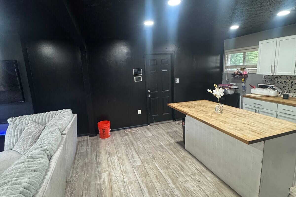 Indianapolis bridge loan — subject property photo 10