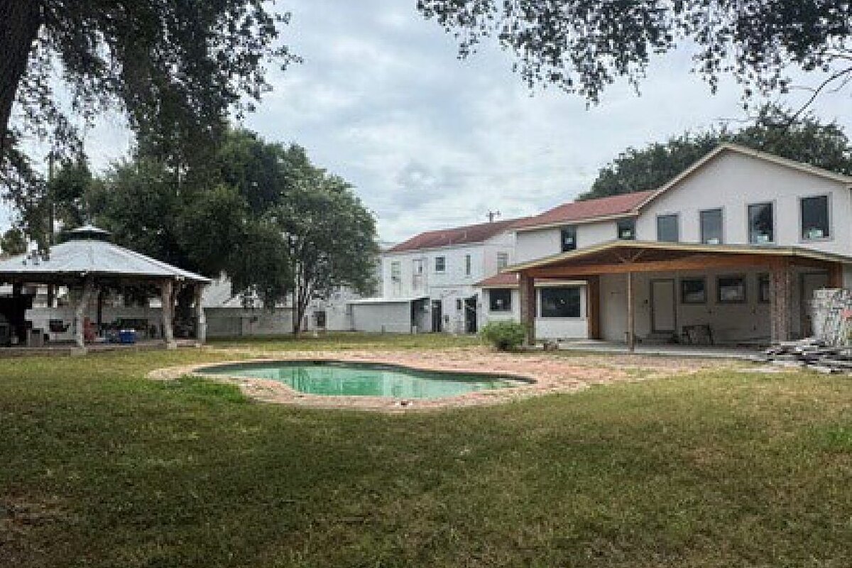 Mcallen fix and flip loan — subject property photo 1