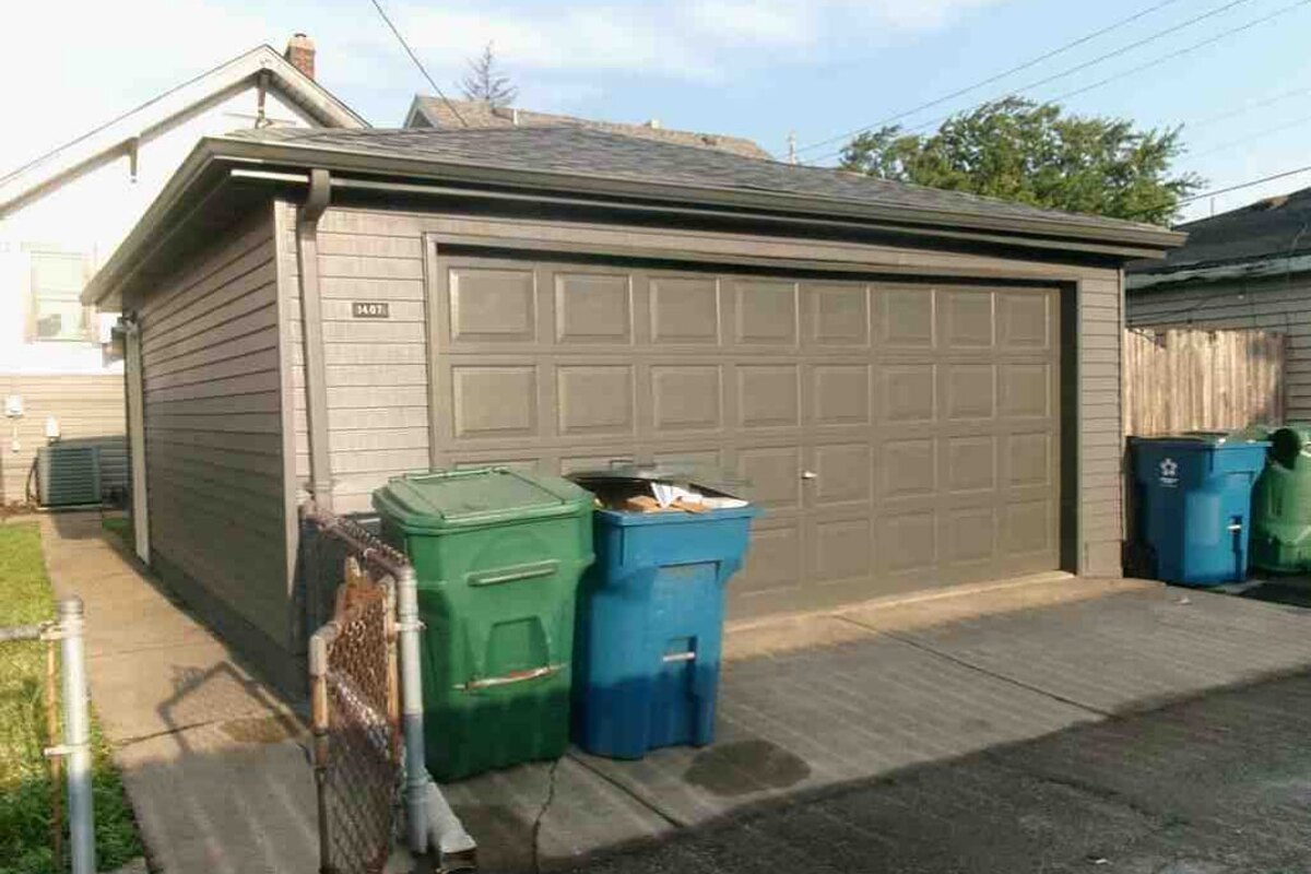 Whiting dscr loan — subject property photo 3