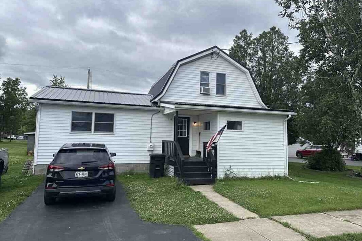 Elmira dscr loan — subject property photo 2