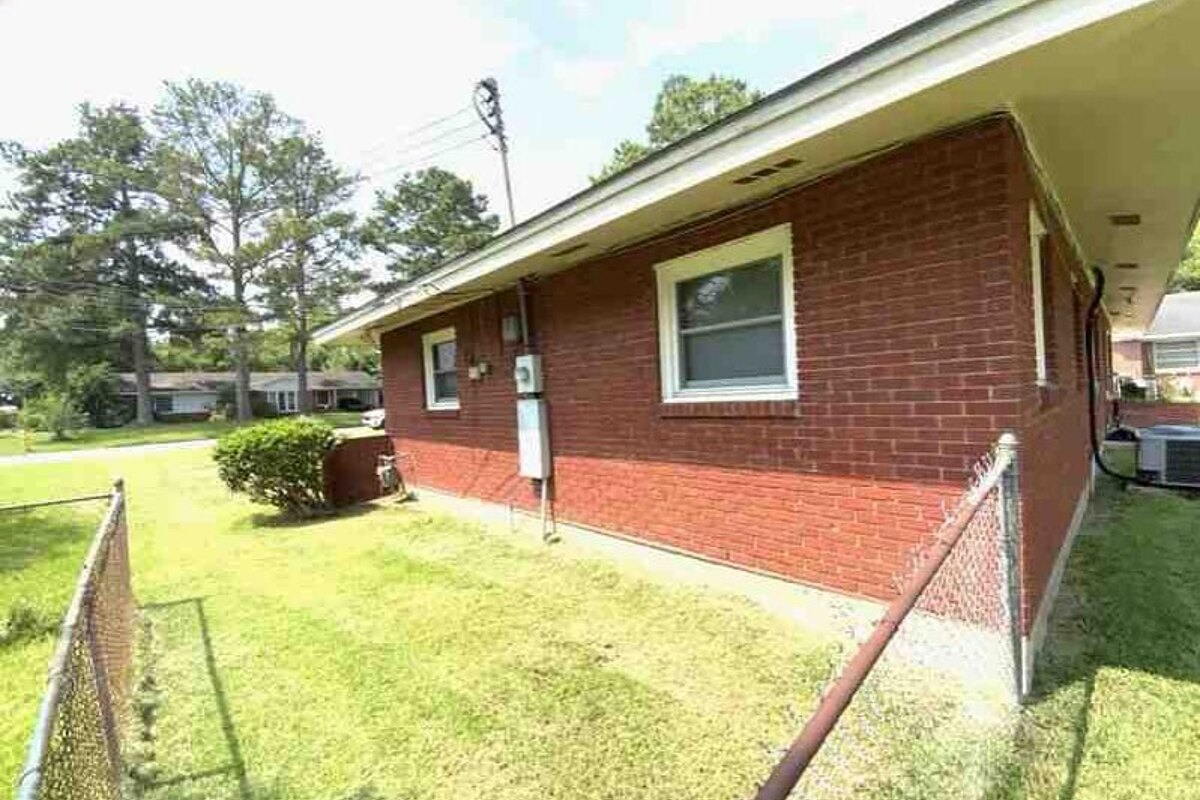 Montgomery dscr loan — subject property photo 2