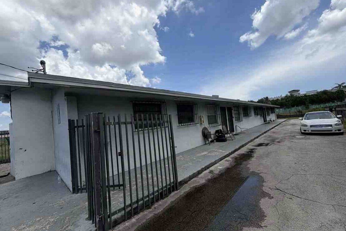 Opa Locka dscr loan — subject property photo 5