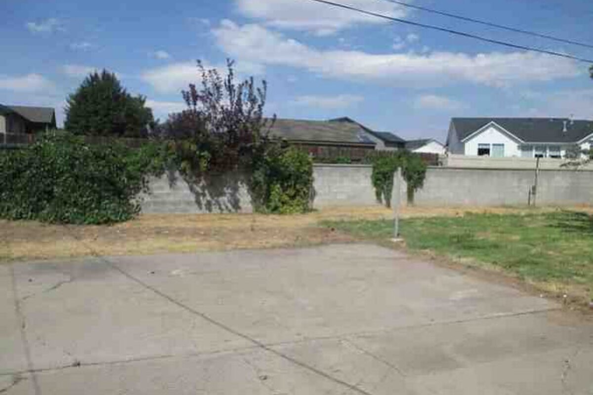 Mountain Home dscr loan — subject property photo 8