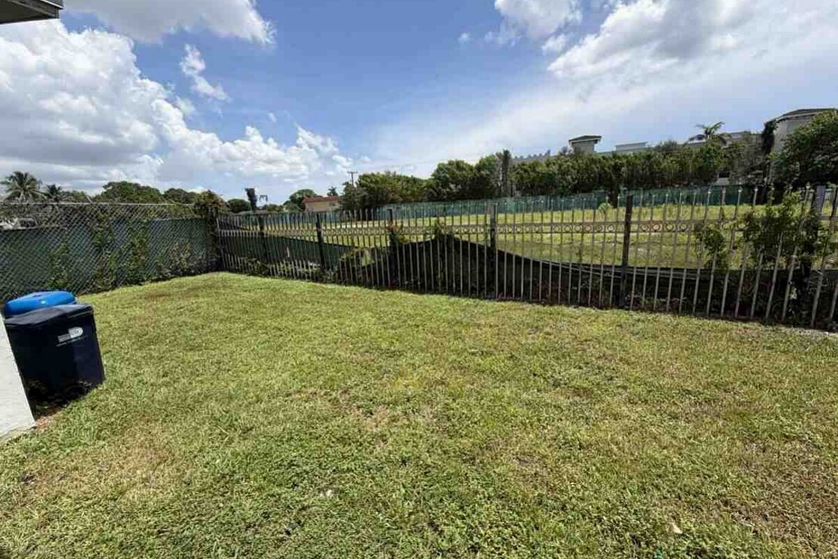 Opa Locka dscr loan — subject property photo 1
