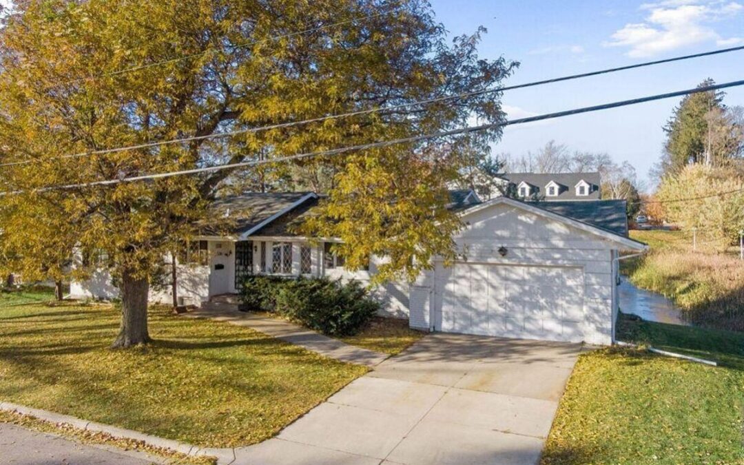 Edina fix and flip loan — subject property photo 1