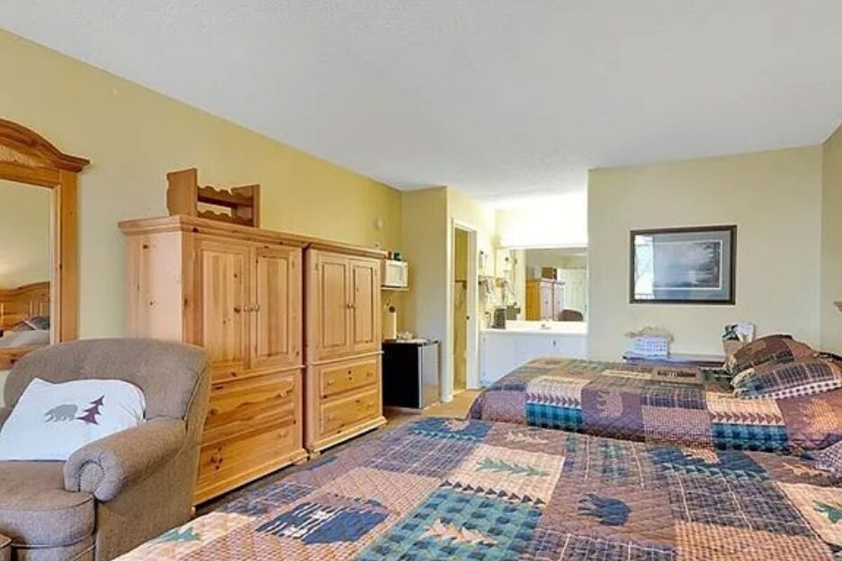Osage Beach fix and flip loan — subject property photo 8