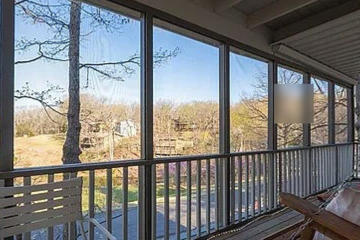 Osage Beach fix and flip loan — subject property photo 2