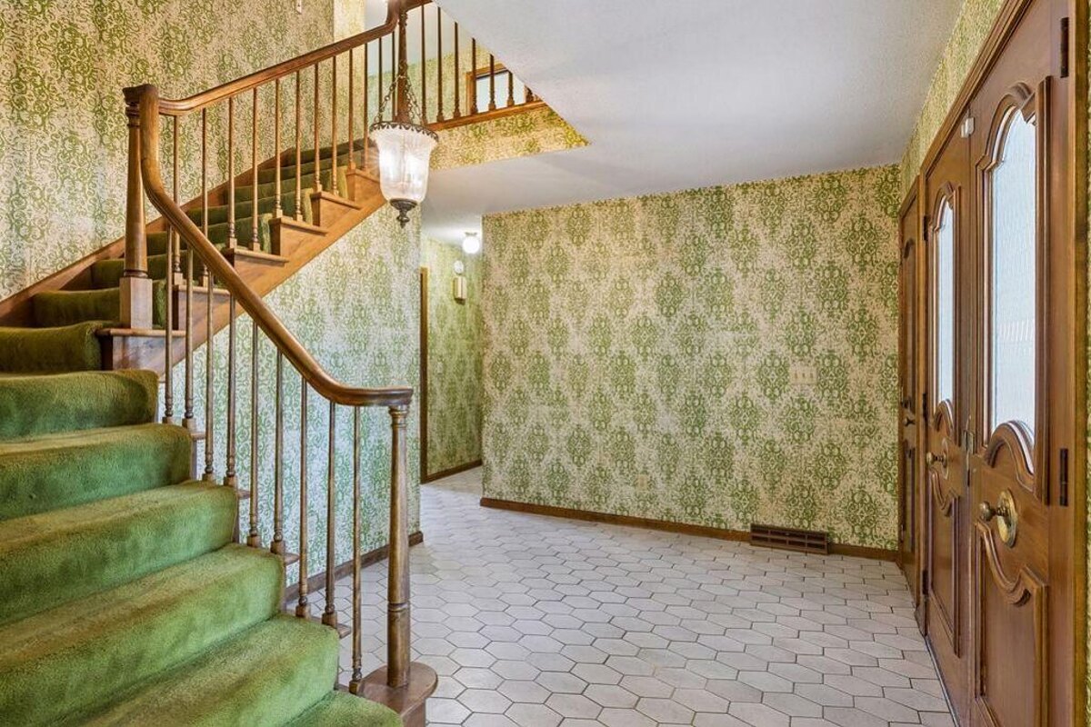 Edina fix and flip loan — subject property photo 2
