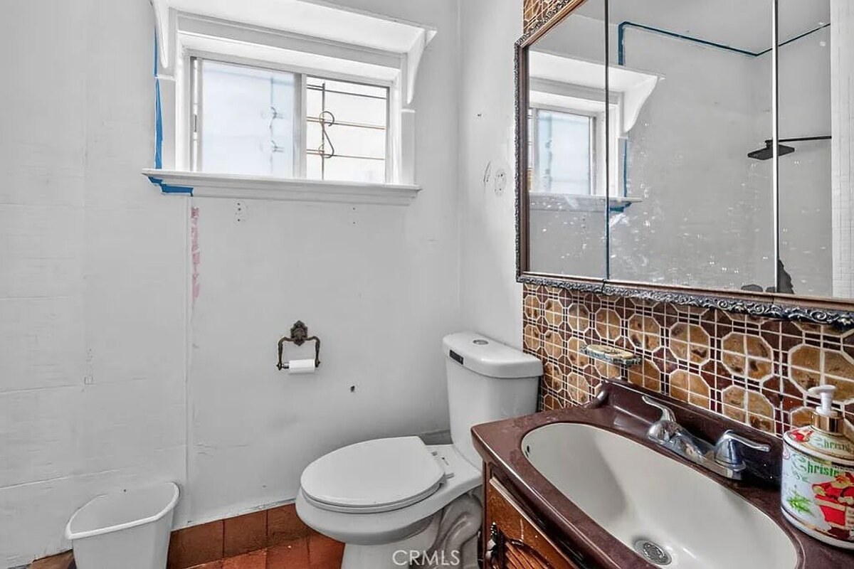 Glendora fix and flip loan — subject property photo 4