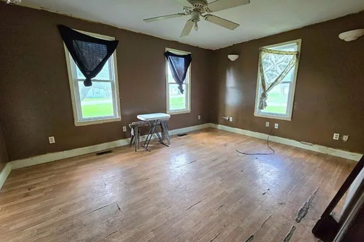 Fremont fix and flip loan — subject property photo 7