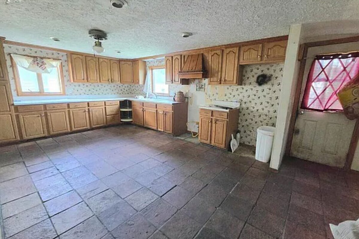 Fremont fix and flip loan — subject property photo 4