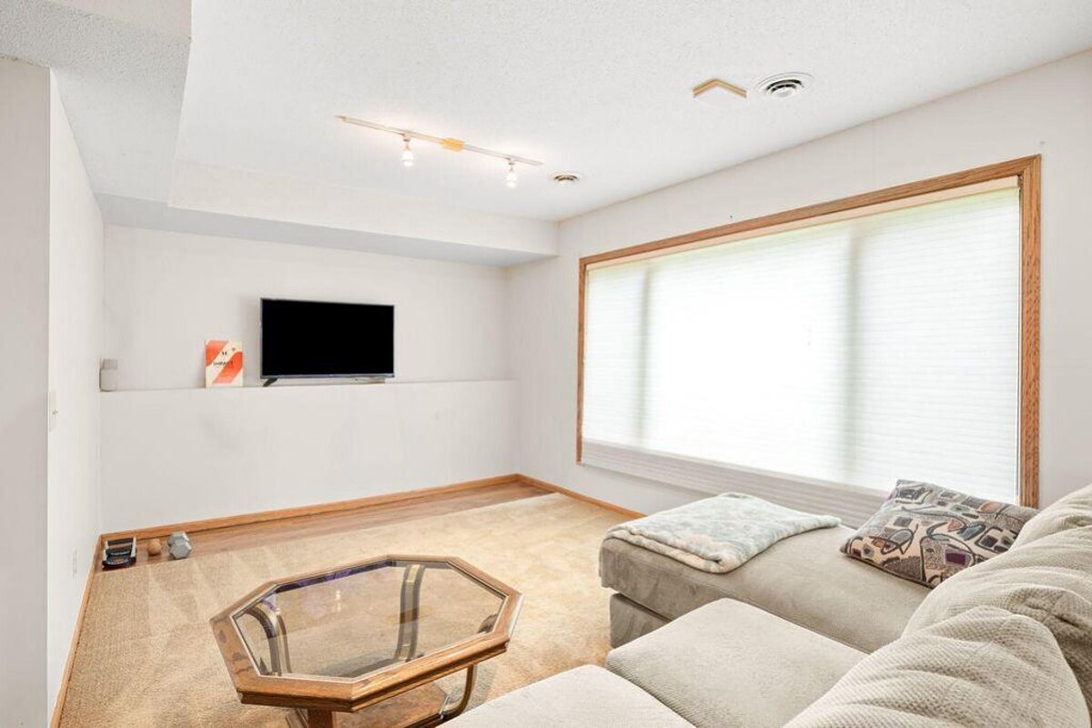 Plymouth fix and flip loan — subject property photo 5
