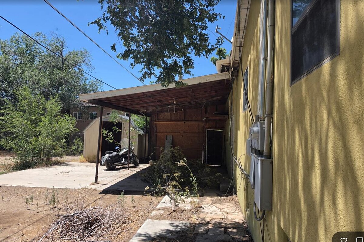 Farmington fix and flip loan — subject property photo 3