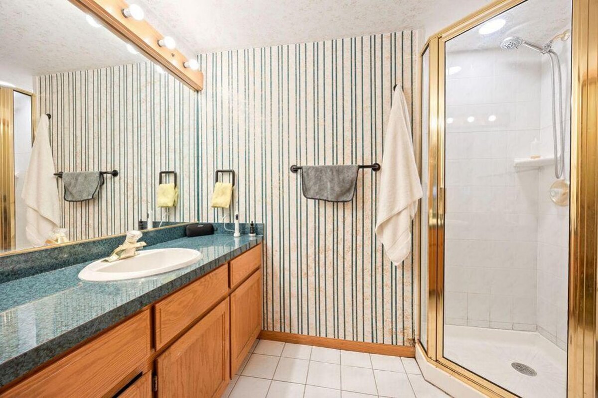 Plymouth fix and flip loan — subject property photo 10