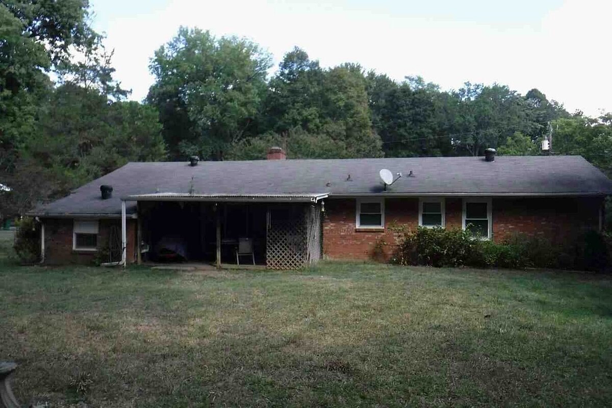 Charlotte dscr loan — subject property photo 2