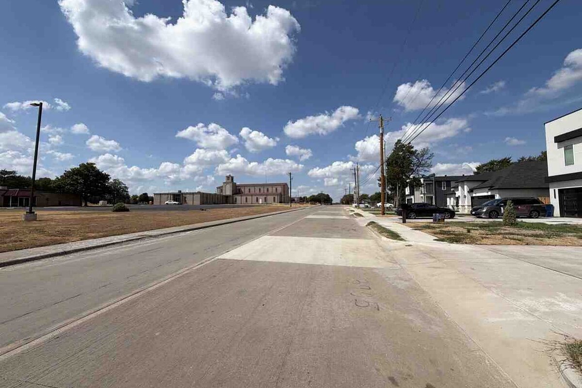 Dallas ground-up construction loan — subject property photo 2