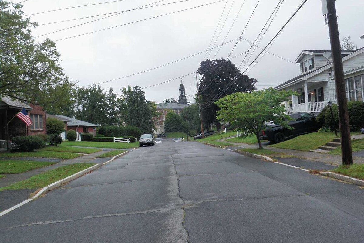 Albany dscr loan — subject property photo 5
