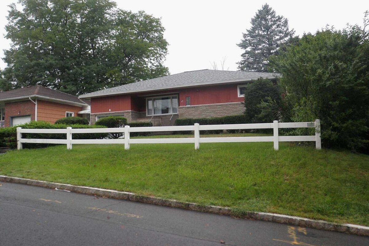 Albany dscr loan — subject property photo 3