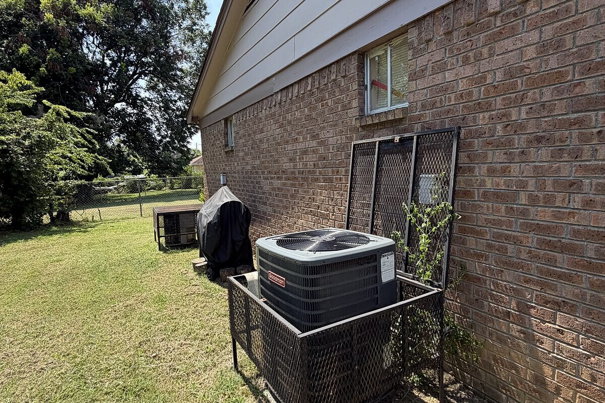 Memphis fix and flip loan — subject property photo 2
